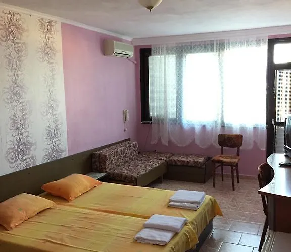 Yanis Guest house Sveti Vlas