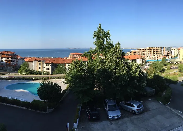 Гостевой дом Yanis 2*